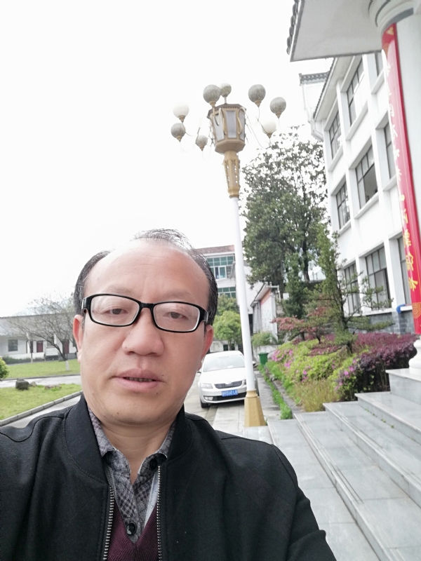 玫瑰祥云的第二张照片--闽侯相亲服务中心