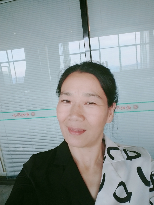 易莲的第一张照片--闽侯相亲服务中心