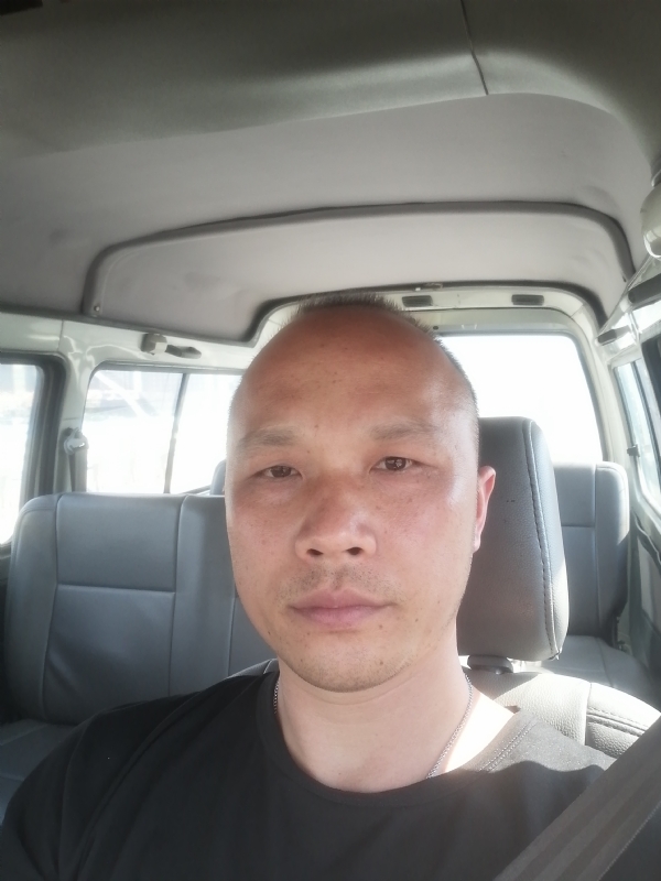 新旺丁的第一张照片--闽侯相亲服务中心