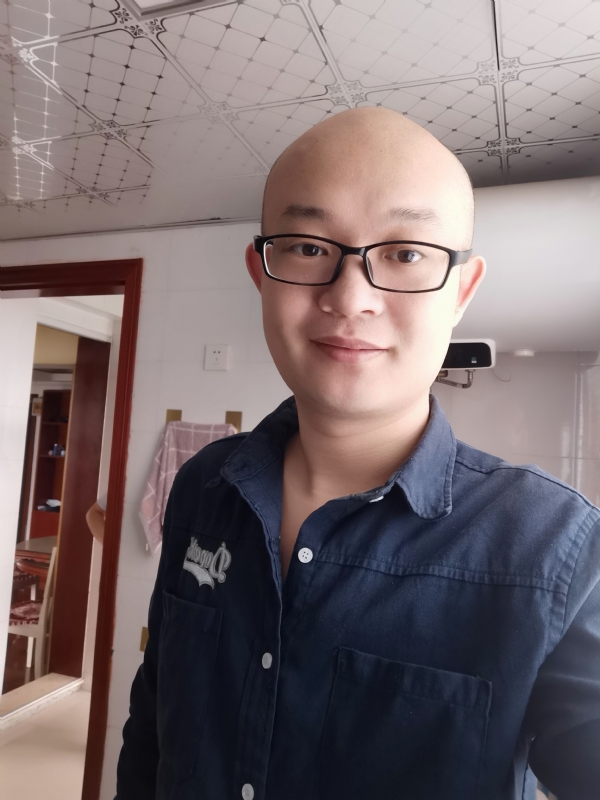 凝望远方的第一张照片--闽侯相亲服务中心