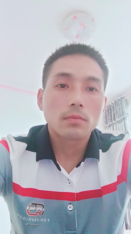 染红尘世的第一张照片--闽侯相亲服务中心