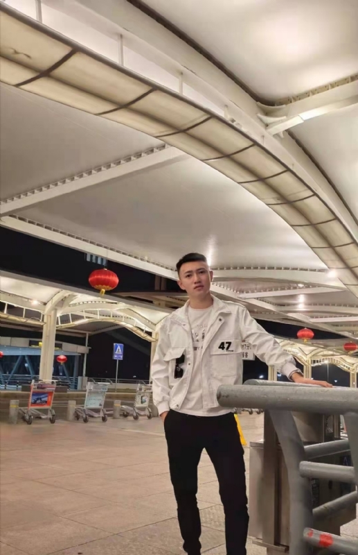 猕猴的第一张照片--闽侯相亲服务中心