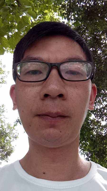 奋斗的第一张照片--闽侯相亲服务中心