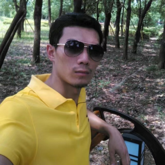 错把真心喂了狗的第二张照片--闽侯相亲服务中心