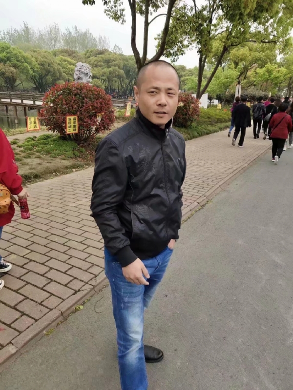 傻子的第一张照片--闽侯相亲服务中心