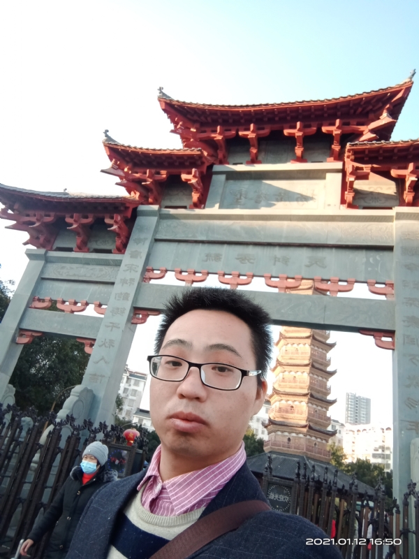 碧血丹心的第一张照片--闽侯相亲服务中心
