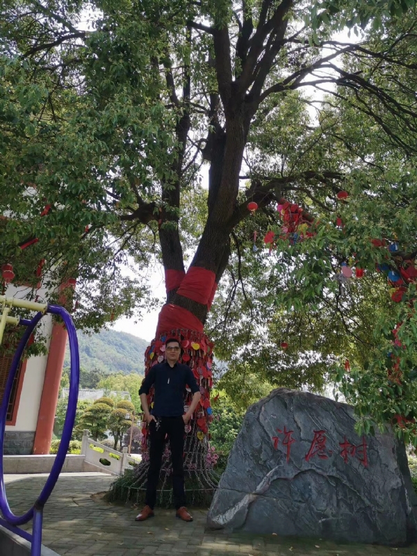 霸气的第一张照片--闽侯相亲服务中心