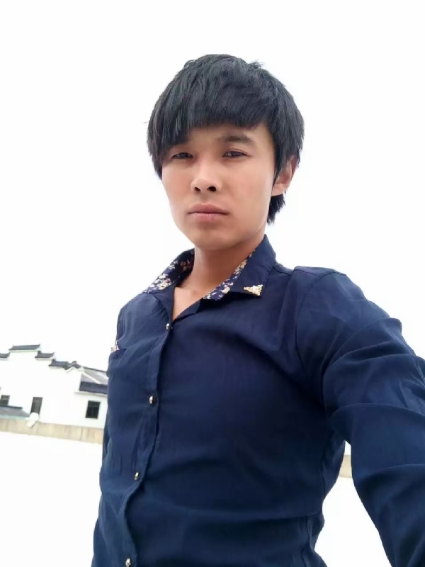 庸人自扰的第一张照片--闽侯相亲服务中心