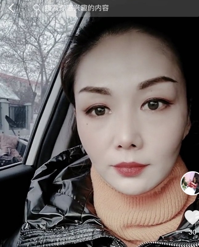 蔷薇的第一张照片--闽侯相亲服务中心