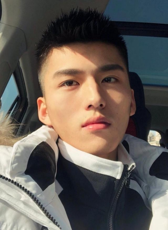 飞翔的第一张照片--闽侯相亲服务中心