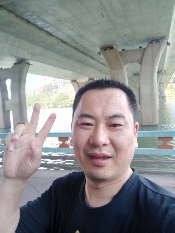 上人的第一张照片--闽侯相亲服务中心