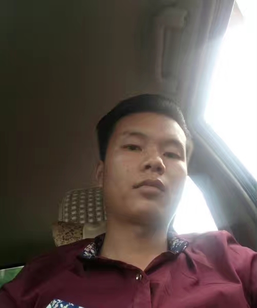 单亲爸爸的第一张照片--闽侯相亲服务中心