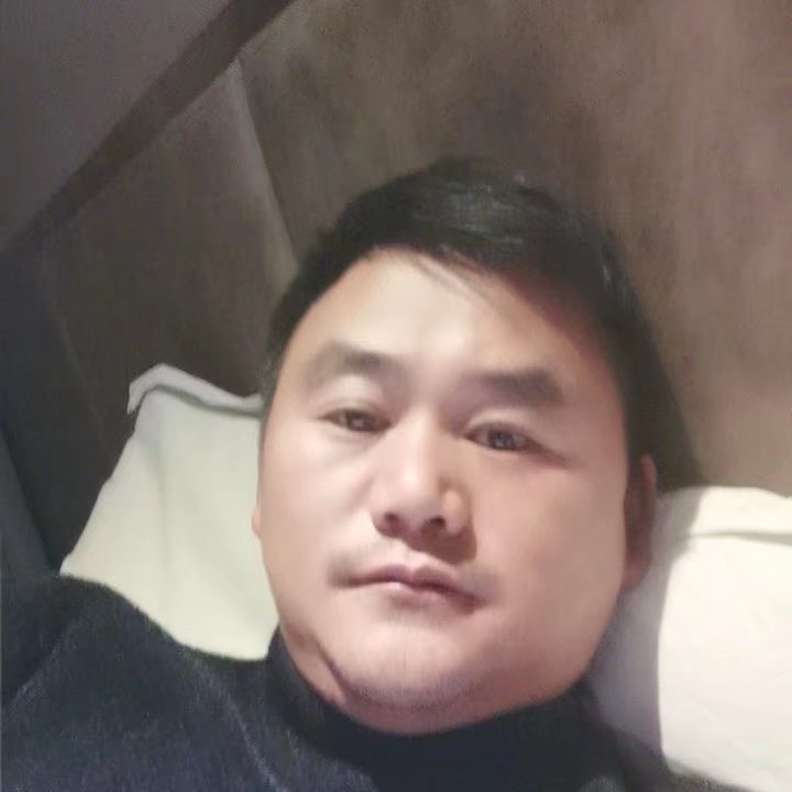 奔跑的第四张照片--闽侯相亲服务中心