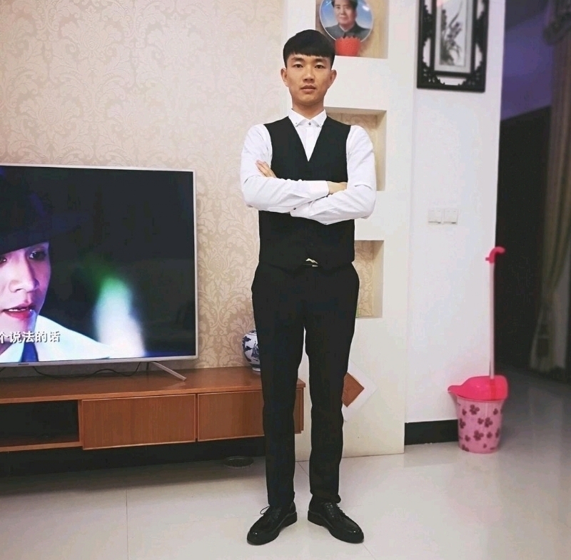 龙飞的第一张照片--闽侯相亲服务中心