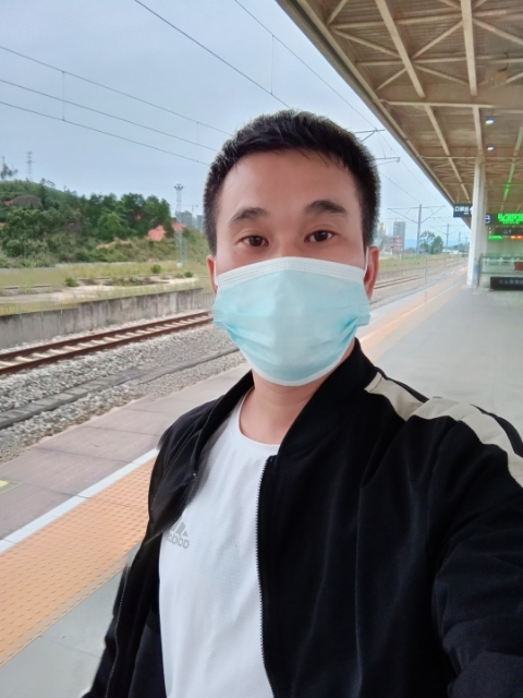 小李的第一张照片--闽侯相亲服务中心