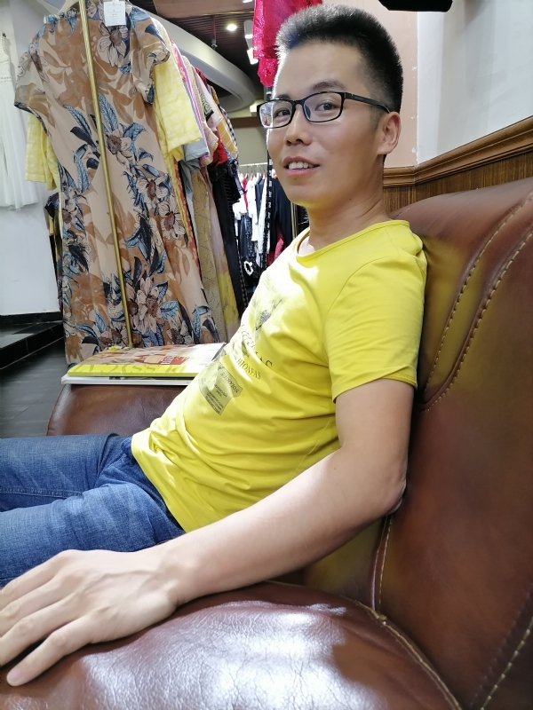 汪顺鹏的第一张照片--闽侯相亲服务中心