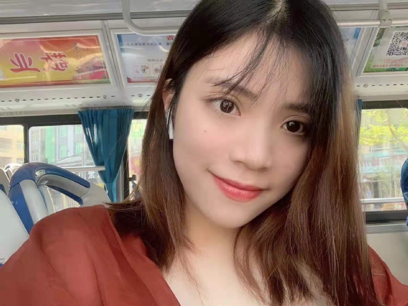 小眼睛的第一张照片--闽侯相亲服务中心