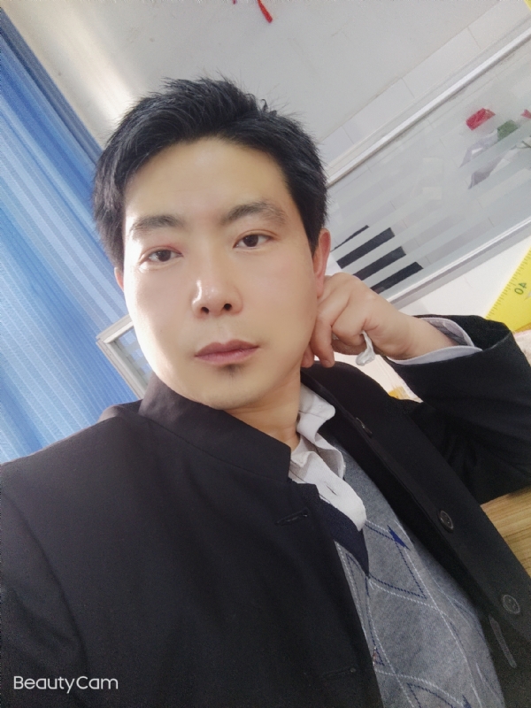 铜豌豆的第一张照片--闽侯相亲服务中心