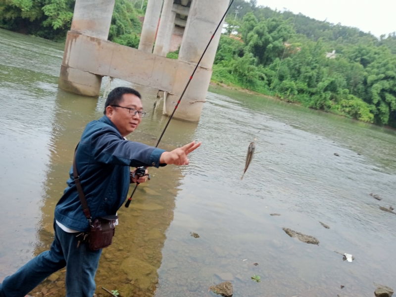 峰的第二张照片--闽侯相亲服务中心