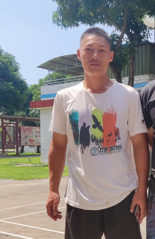 孤鹰的第一张照片--闽侯相亲服务中心