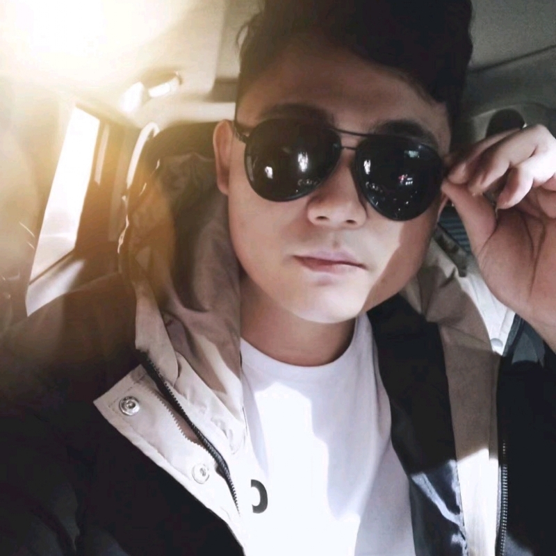 高大威武的第三张照片--闽侯相亲服务中心