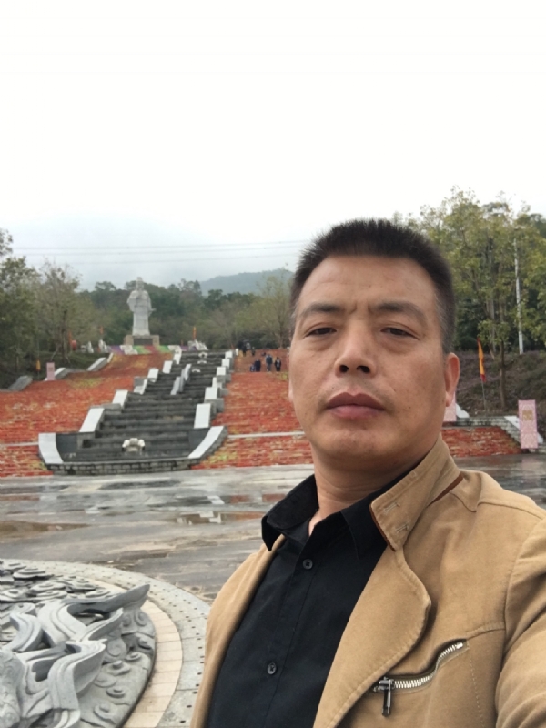 开心的松鼠的第二张照片--闽侯相亲服务中心