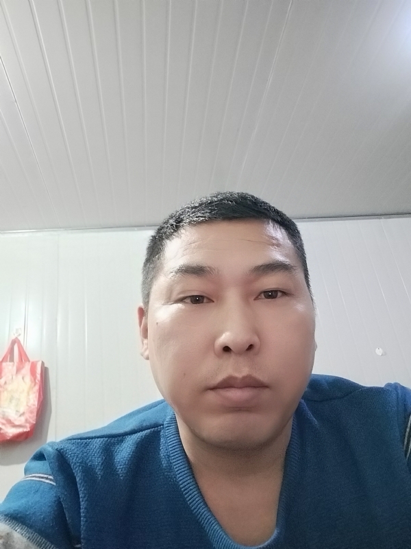 开着拖拉机去兜风的第一张照片--闽侯相亲服务中心