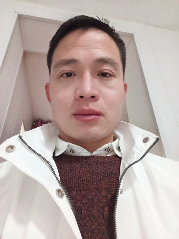 忧伤还是快乐的第一张照片--闽侯相亲服务中心