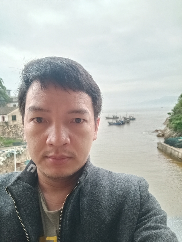 啊亮的第一张照片--闽侯相亲服务中心