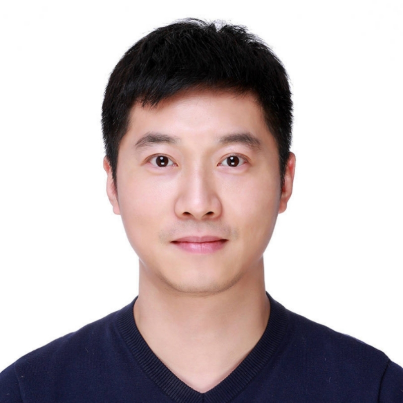 大手牵小手的第一张照片--闽侯相亲服务中心