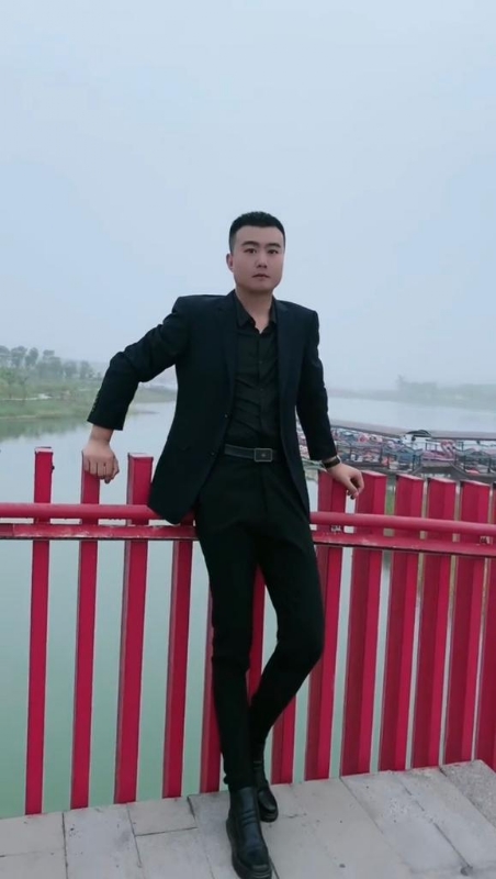 Albert的第一张照片--闽侯相亲服务中心