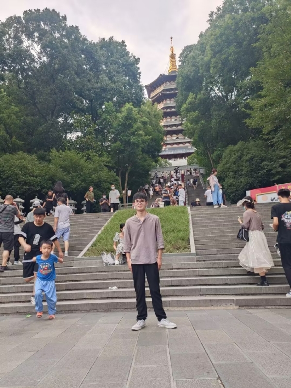 阳光男孩的第五张照片--闽侯相亲服务中心