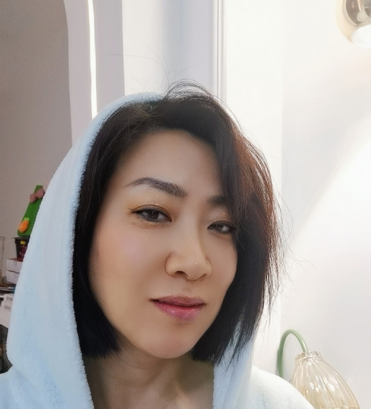 火玫瑰的第一张照片--闽侯相亲服务中心