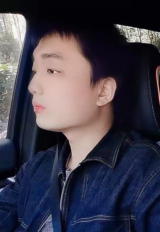 凉锦年的第一张照片--闽侯相亲服务中心