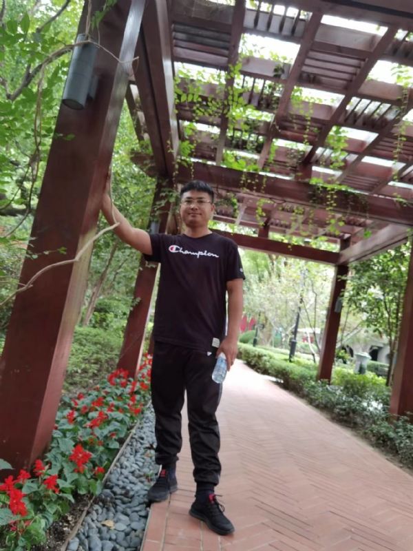 会飞的鱼的第三张照片--闽侯相亲服务中心