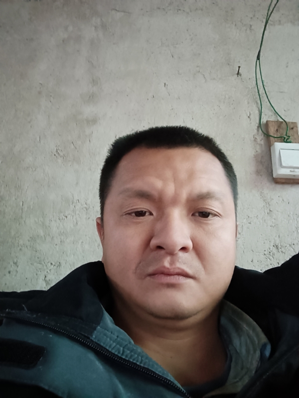 兰成龙的第二张照片--闽侯相亲服务中心