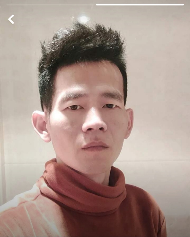 白了少年头的第一张照片--闽侯相亲服务中心