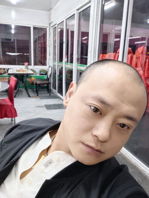 大连相亲的第一张照片--闽侯相亲服务中心