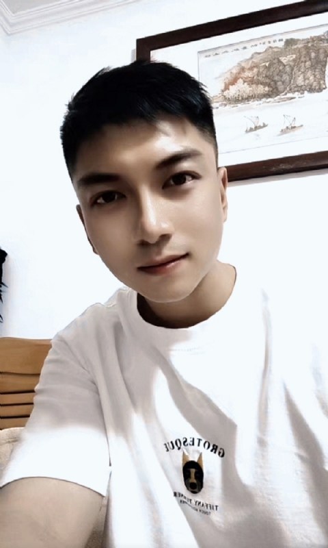 正直的火焰的第一张照片--闽侯相亲服务中心