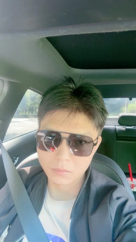 怀念的第一张照片--闽侯相亲服务中心