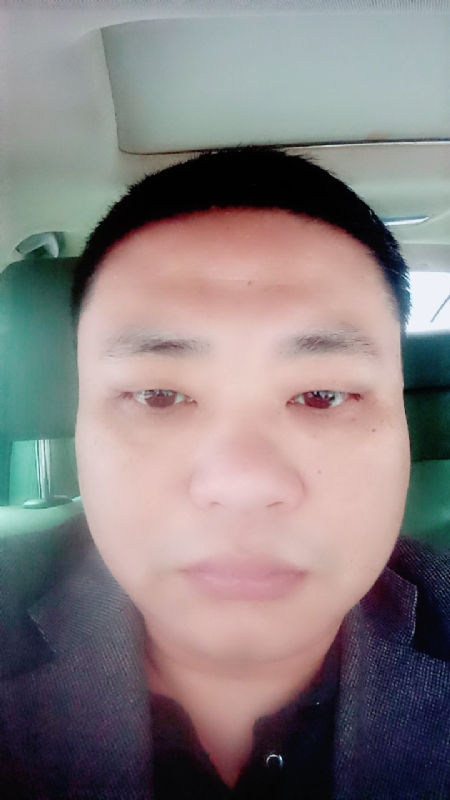 向日葵的第一张照片--闽侯相亲服务中心