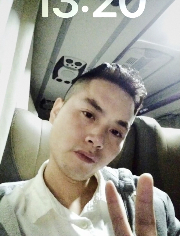 飞扬蓝天的第一张照片--闽侯相亲服务中心