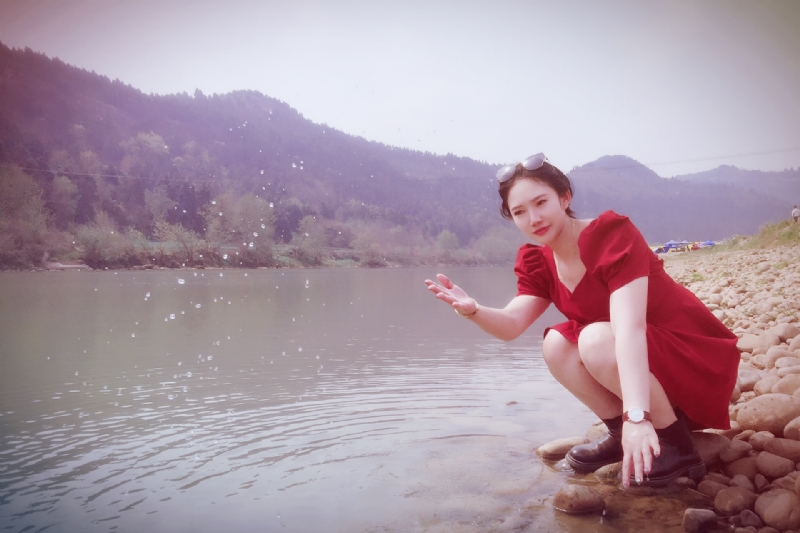 守候阳光的第一张照片--闽侯相亲服务中心