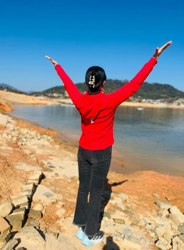 晚秋的第一张照片--闽侯相亲服务中心