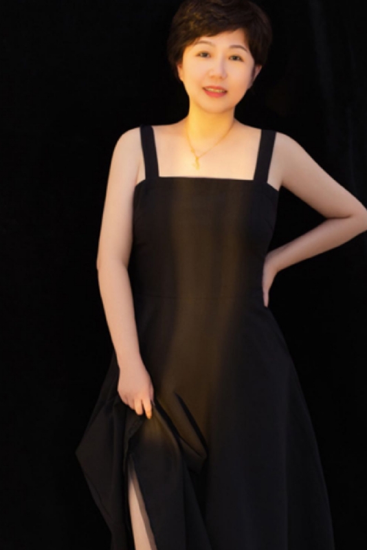 阿娜的第一张照片--闽侯相亲服务中心