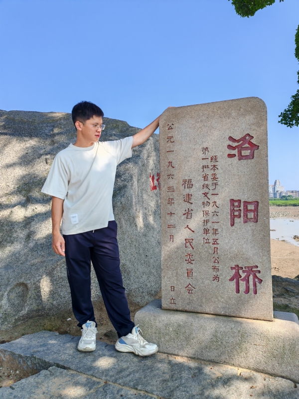 风尘的第一张照片--闽侯相亲服务中心