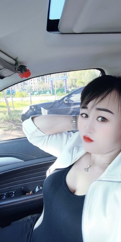 王芳燕的第四张照片--闽侯相亲服务中心