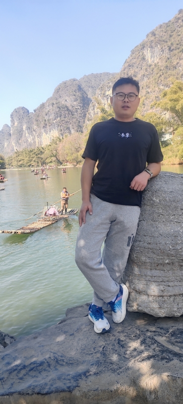 受过伤的狼的第三张照片--闽侯相亲服务中心