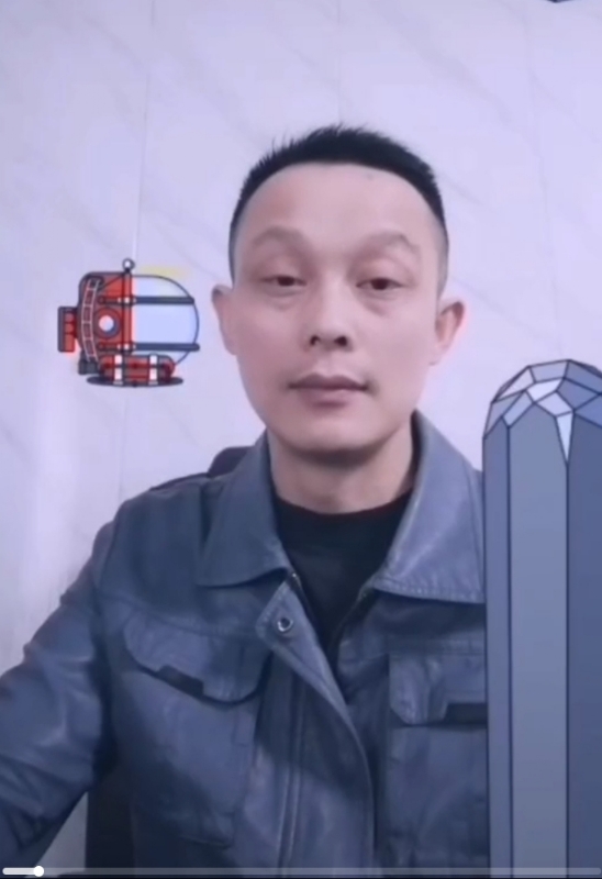 易进的第三张照片--闽侯相亲服务中心