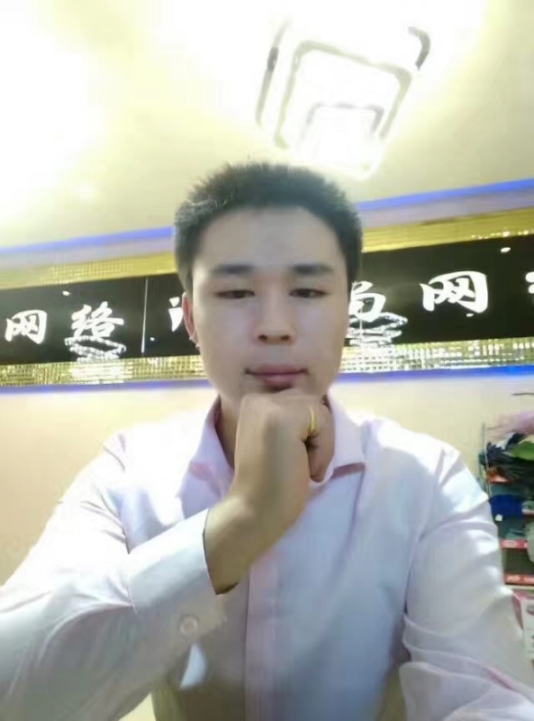 沉默寡言的第一张照片--闽侯相亲服务中心